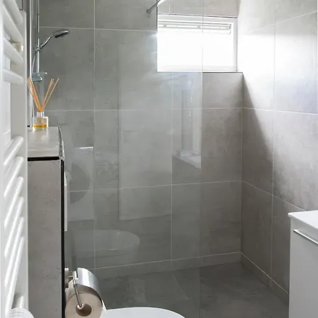 -casa Branca- Nabij Het Meer, En Keukenhof 別荘 *