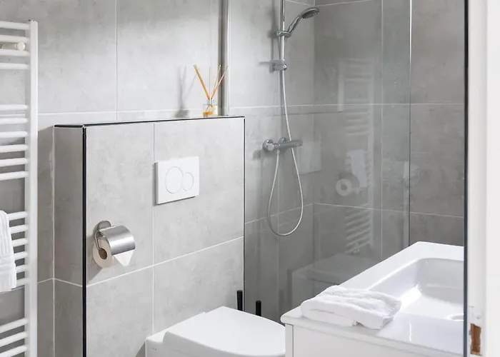 -casa Branca- Nabij Het Meer, En Keukenhof בית נופש *